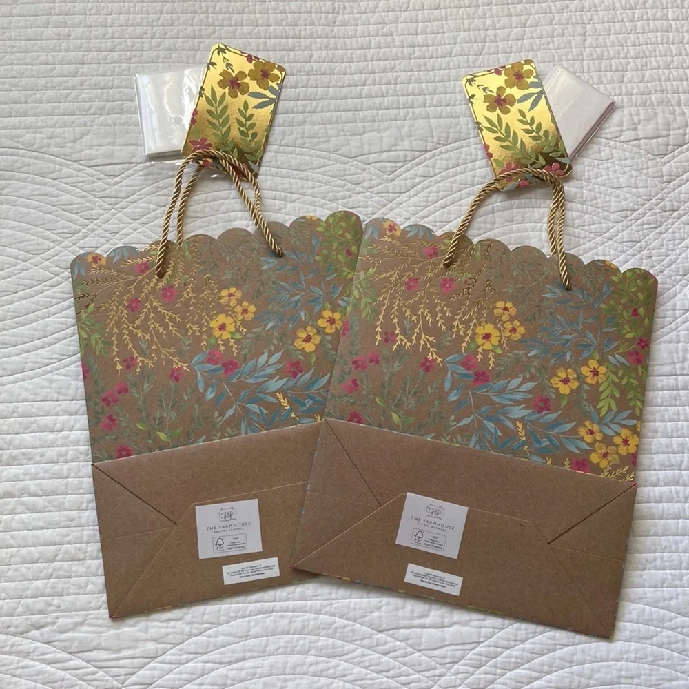 Simply Shabby Chic Set of 6 Gift Bags And Silk Paper Shopping Decor Storage NEW